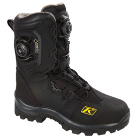 winter boots with boa lacing system