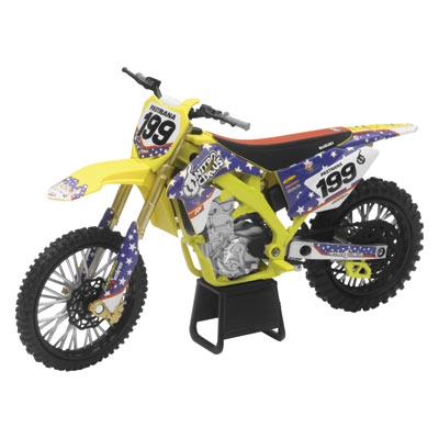 New Ray Die-Cast Suzuki RM-Z450 Travis Pastrana Nitro Circus Motorcycle Replica 1:12 Scale New Ray Die-Cast Suzuki RM-Z450 Travis Pastrana Nitro Circus Motorcycle Replica 1:12 Scale