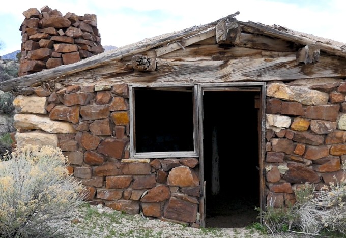 Lone Rock Cabin
