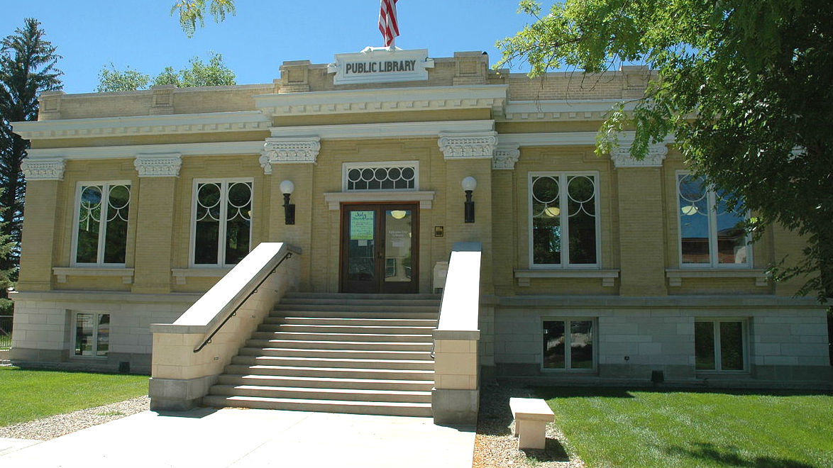 Ephraim Carnegie Library